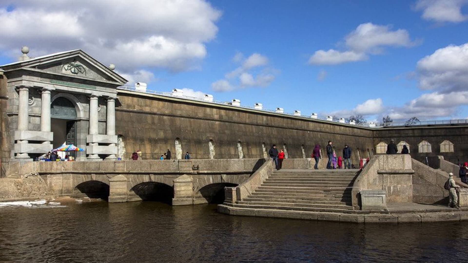 Главные достопримечательности Петроградской стороны