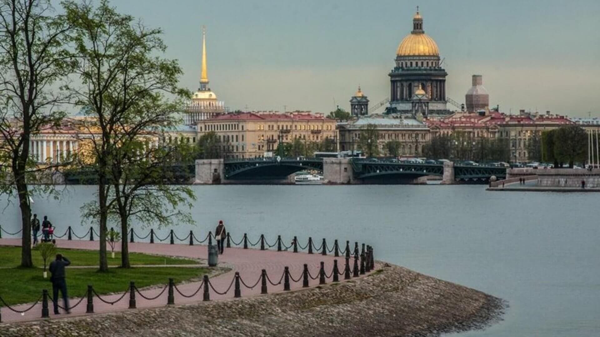 Набережные Петербурга