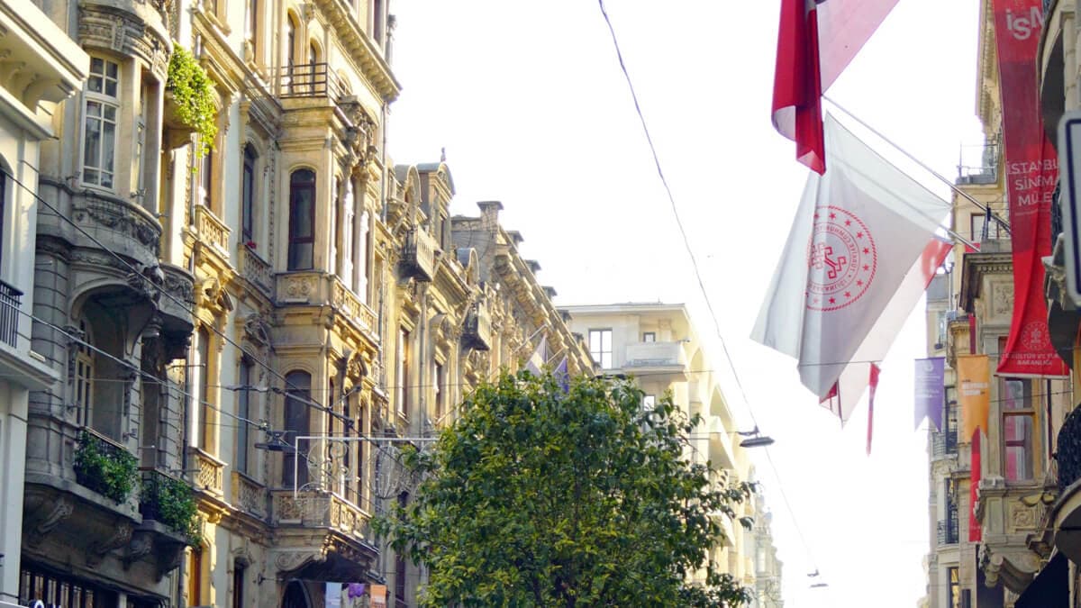 Улица Истикляль