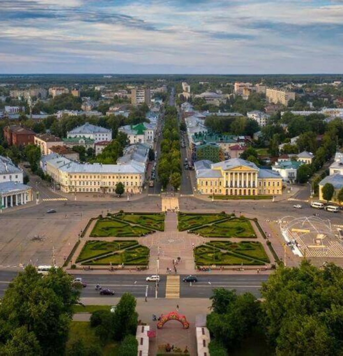 Небольшие города России