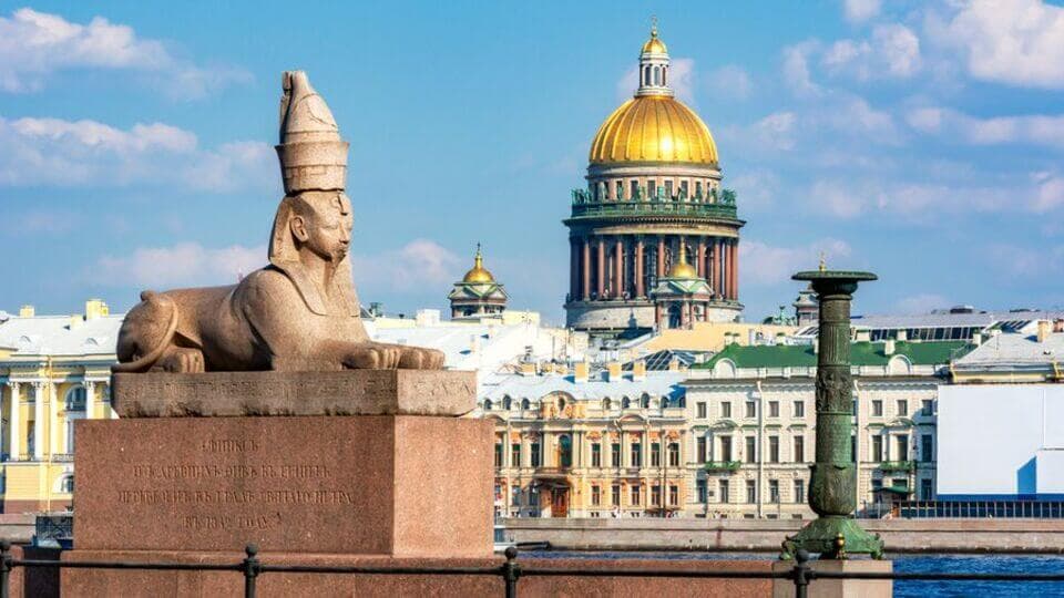 Призраки Санкт-Петербурга: прогулка по самым мистическим местам города