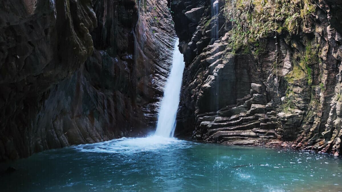 Водопад «Свирский»