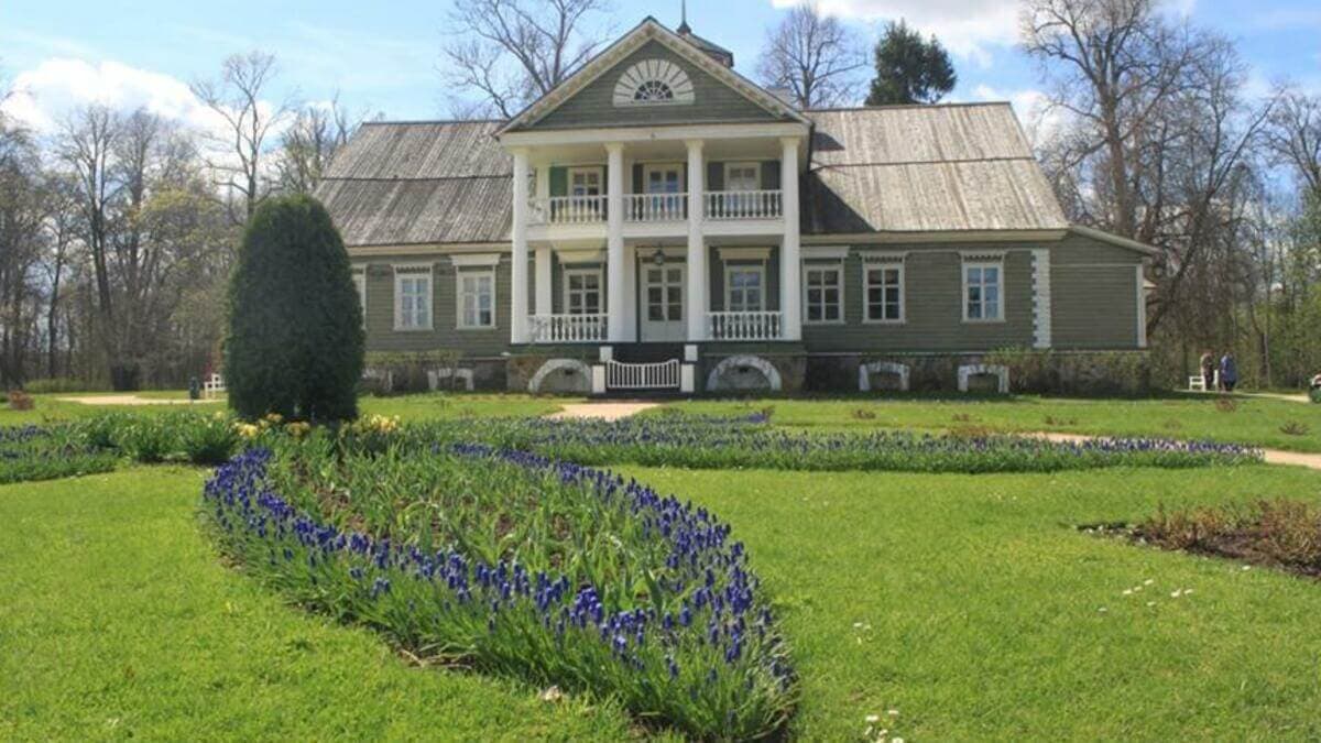Усадьба «Михайловское» (Пушкинский Заповедник) Усадьба «Михайловское» (Пушкинский Заповедник)