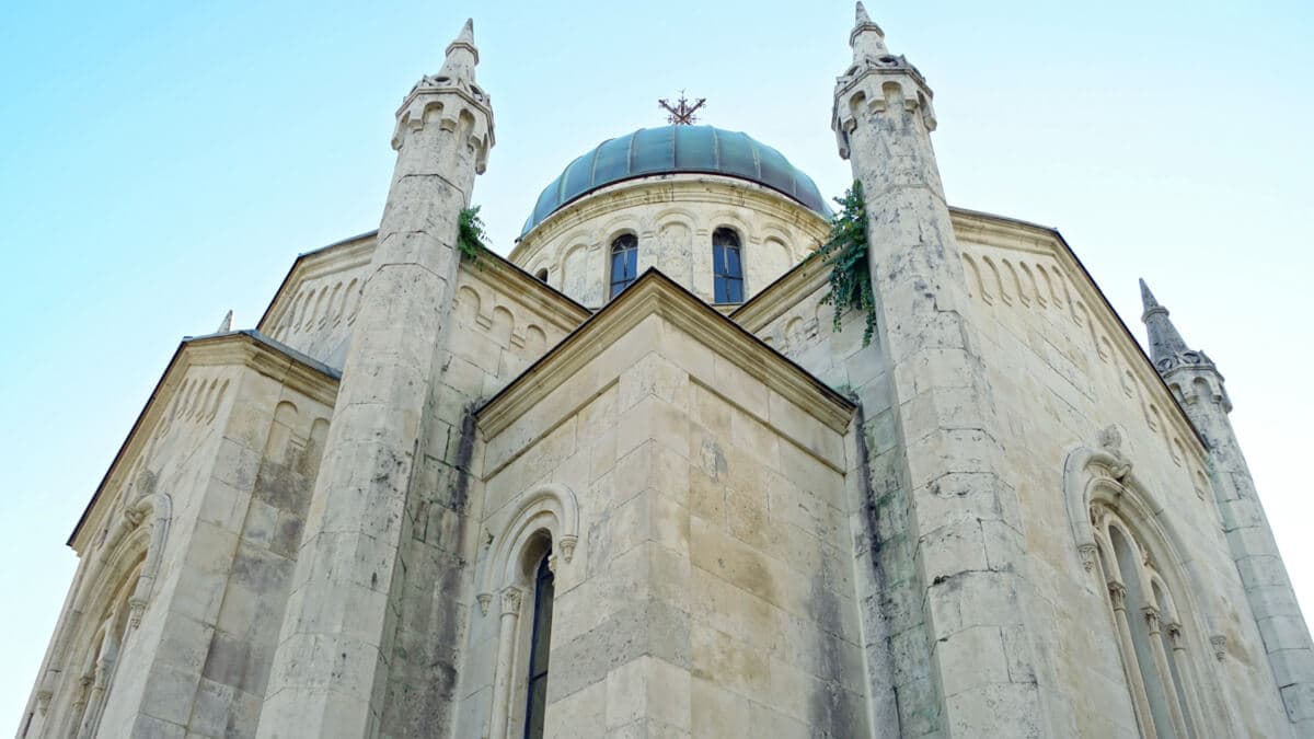 Церковь Св. Архангела Михаила Церковь Св. Архангела Михаила