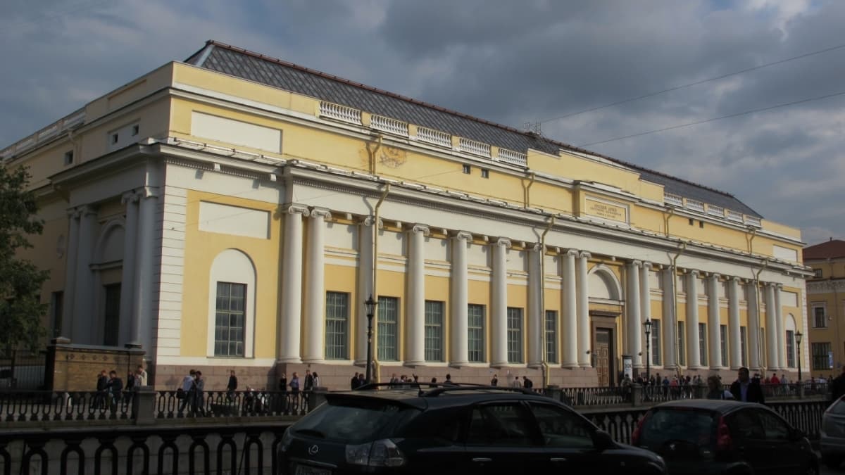 Корпус Бенуа Корпус Бенуа