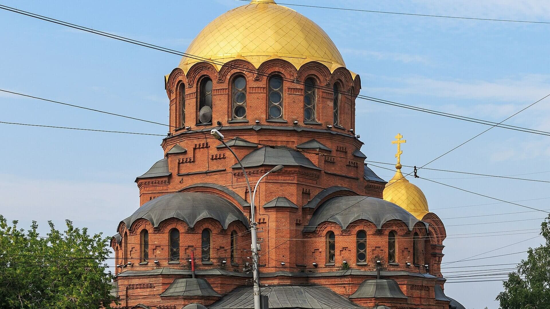 Достопримечательности Новосибирска — прогулка по Красному проспекту Достопримечательности Новосибирска — прогулка по Красному проспекту